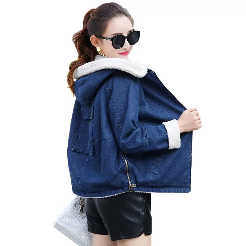 

2018 Autumn Winter Women Hooded Windbreak Lamb Wool Denim Jacket Long Sleeve Warm Outerwear Jeans Coats Casaco Feminino ZY3894
