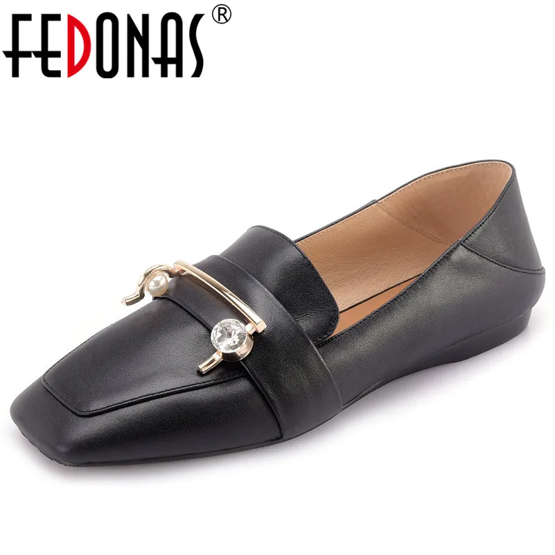 

FEDONAS 2019 Casual Womens Shoes Genuine Leather Rhinestone Women Loafers Moccasins Fashion Slip On Women Flats Shoes Woman