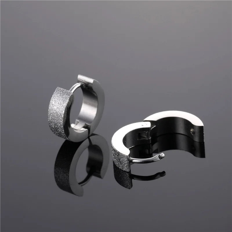 Semitree Edelstahl Bunte Matt Matte Hoop Ohrringe Männer Frauen Silber Schwarz Gold Runde Mode Schmuck Ohrringe Mit Englischem Verschluss