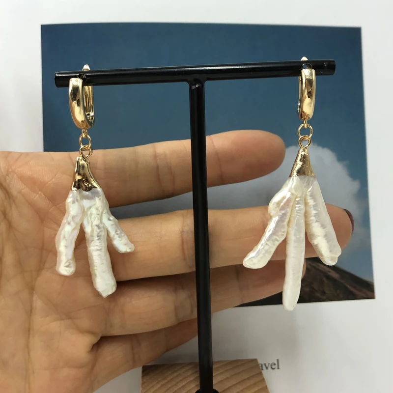 

KBJW New Party Unique Genuine Pearl Huggie Drop Earring Copper Material Gold Color Fashion Jewelry Earring Accessories for Women