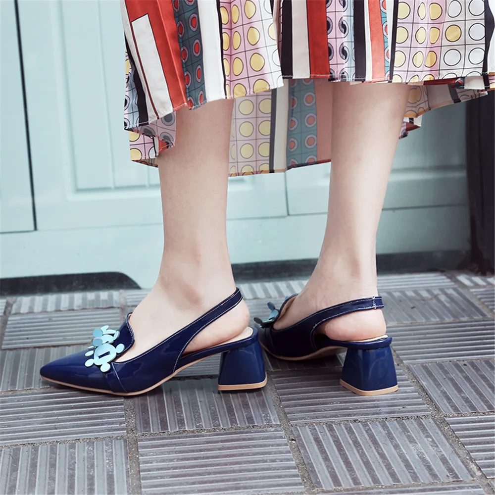 ASUMER/демисезонные туфли с острым носком и петлей на пятке; цвет розовый, синий; женские туфли на высоком квадратном каблуке; большие размеры 32-46