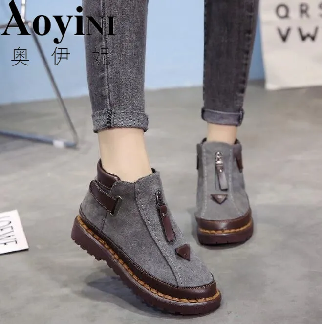 

2018 Winter Women Boots Flock Warm Ankle Snow Boots Platform Mother Shoes Woman Slip On Flats Button Creepers
