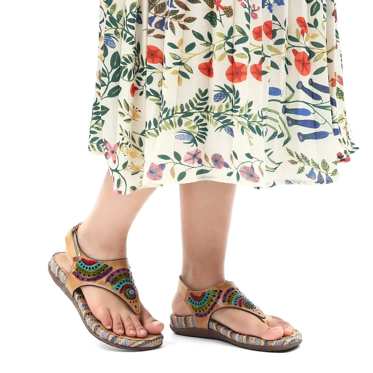 Socofy/богемные сандалии на ремешках в винтажном стиле; женская летняя обувь; женские пляжные вьетнамки; кожаные сандалии с принтом; женская обувь