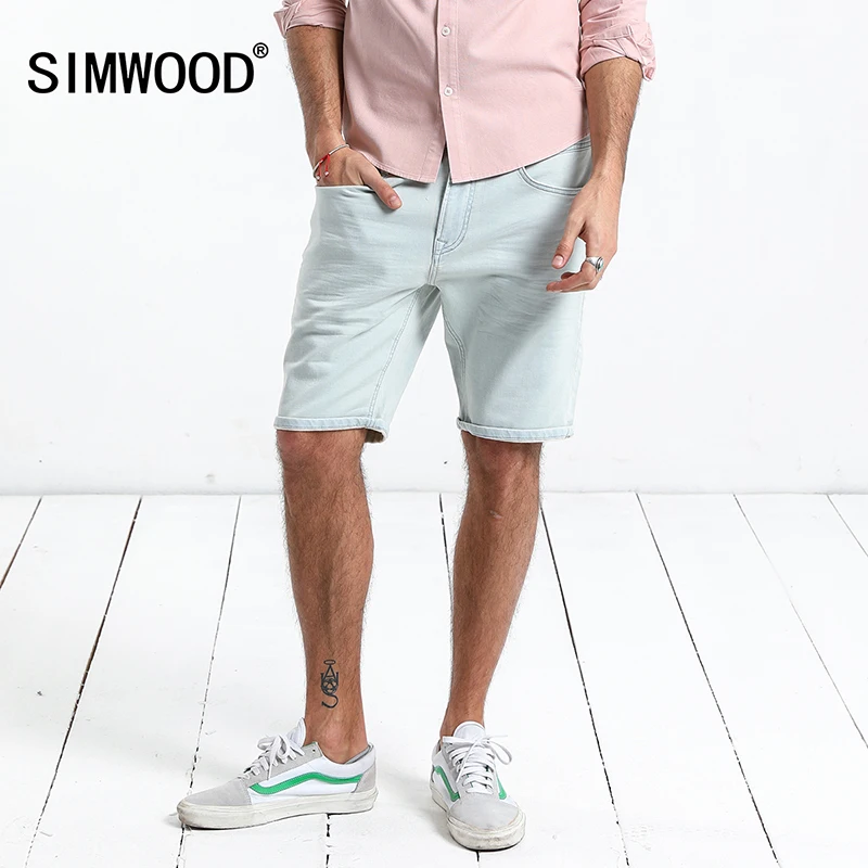

SIMWOOD 2019 Summer New Denim Shorts Casual Slim Fit Dark Washed Knee Length Light Blue High Quality Brand Clothing 180117