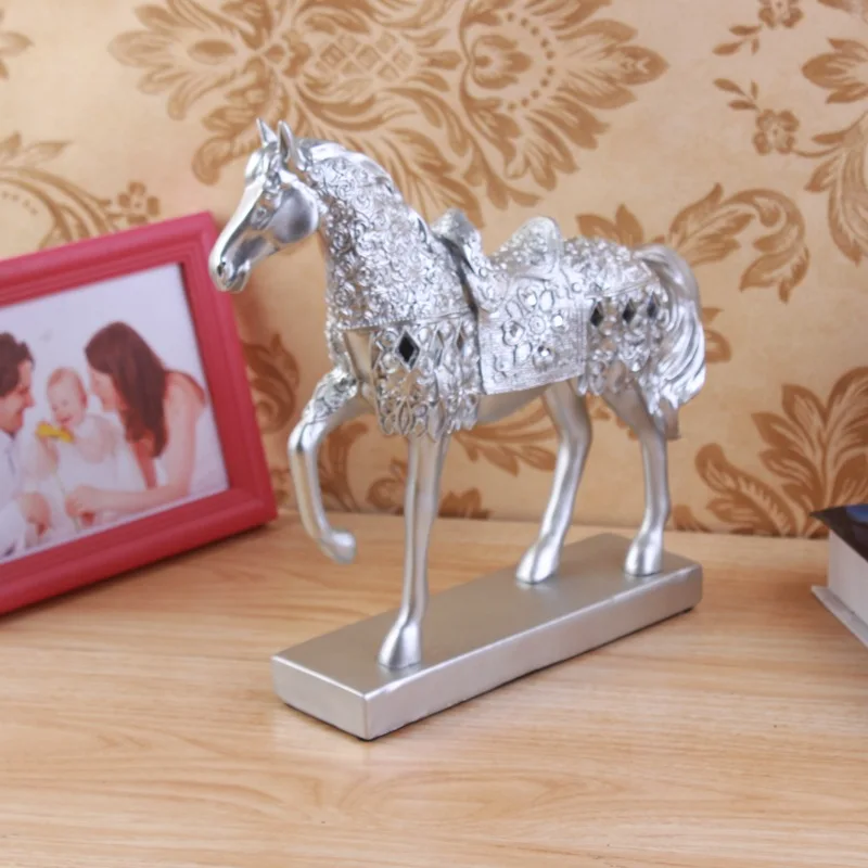 Изделия из смолы лошадь статуя украшение для дома аксессуары статуетка с узором и скульптура окно дисплей искусство лошадь украшения