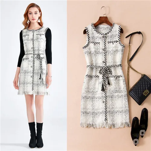 

2018 autumn new arrival famous brand sleeveless dress single breasted plaid vintage woven tweed edging tassel tank dresses cc