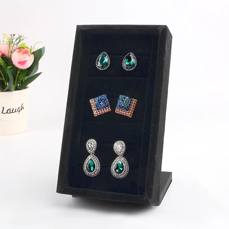 3481949492_864895506