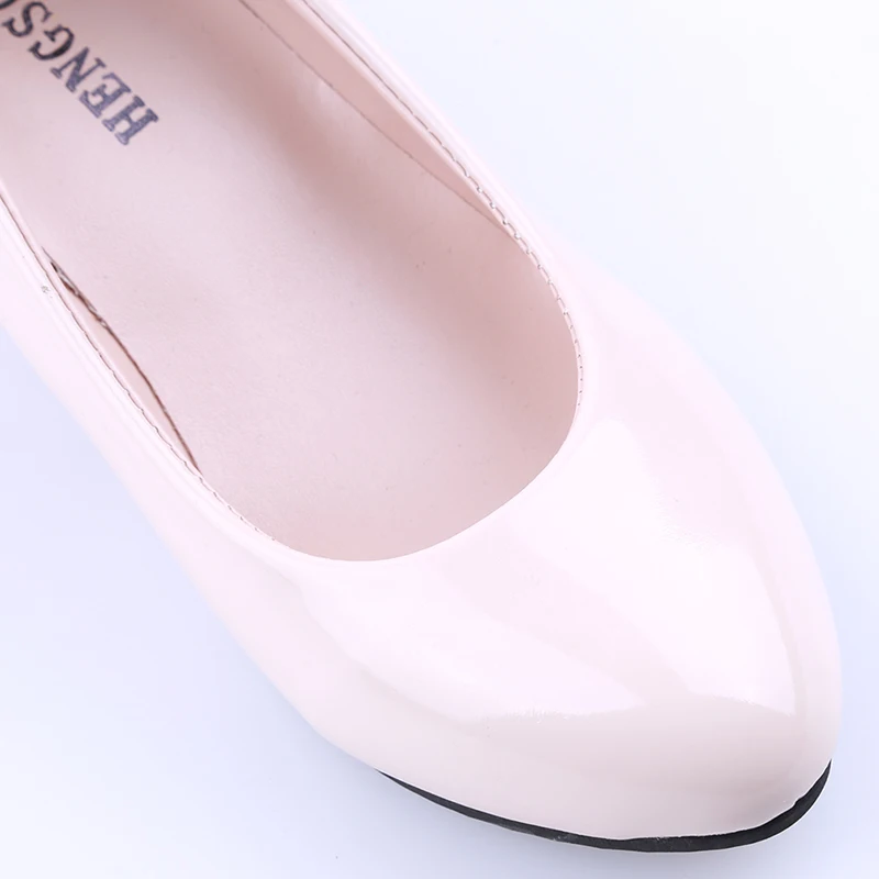 Обувь; женские туфли-лодочки на среднем каблуке; пикантные свадебные туфли телесного цвета на высоком каблуке; женские офисные туфли-лодочки белого цвета; обувь для вечеринок