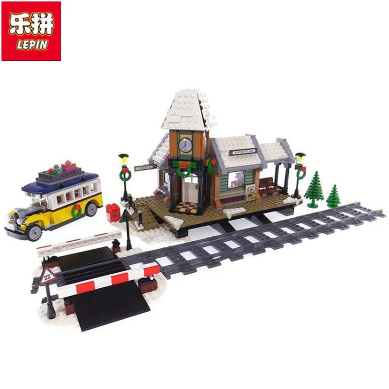 

Lepin 36011 1010Pcs The Winter Village Station Set Creative Series Building Blocks Bricks Educational Toys As Boys Gift