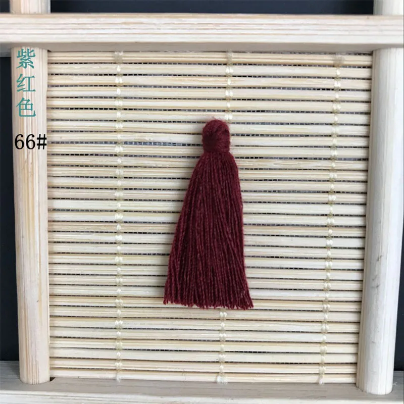 100PCS 3CM Mini Cotton Thread Fabric Tassel DIY Pendant Jewelry Key Making Fringe Trim Craft Tassels Sewing Accessories - Цвет: 66