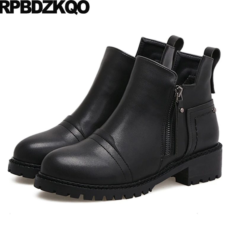 

Cheap Shoes Platform Ankle Metal Booties Size 41 Women Boots 2016 Round Toe Stud Flat Black Rivet Autumn Fashion Ladies 2017