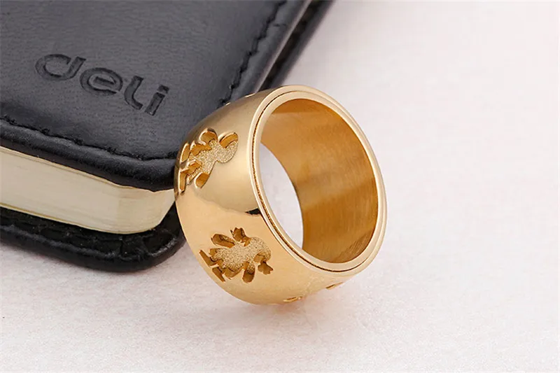 Top Quality Stainless Steel Little Boy With Girl 12mm Wide Rings New Design Women Unisex Finger Rings Fashion Jewelry