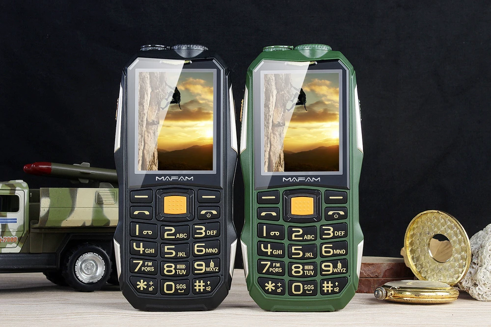 M2 Dual SIM UHF Walkie Talkie Беспроводной Бесплатная PTT внешний FM Мощность банк Facebook прочный большой звук 3D Динамик сотовый телефон P156