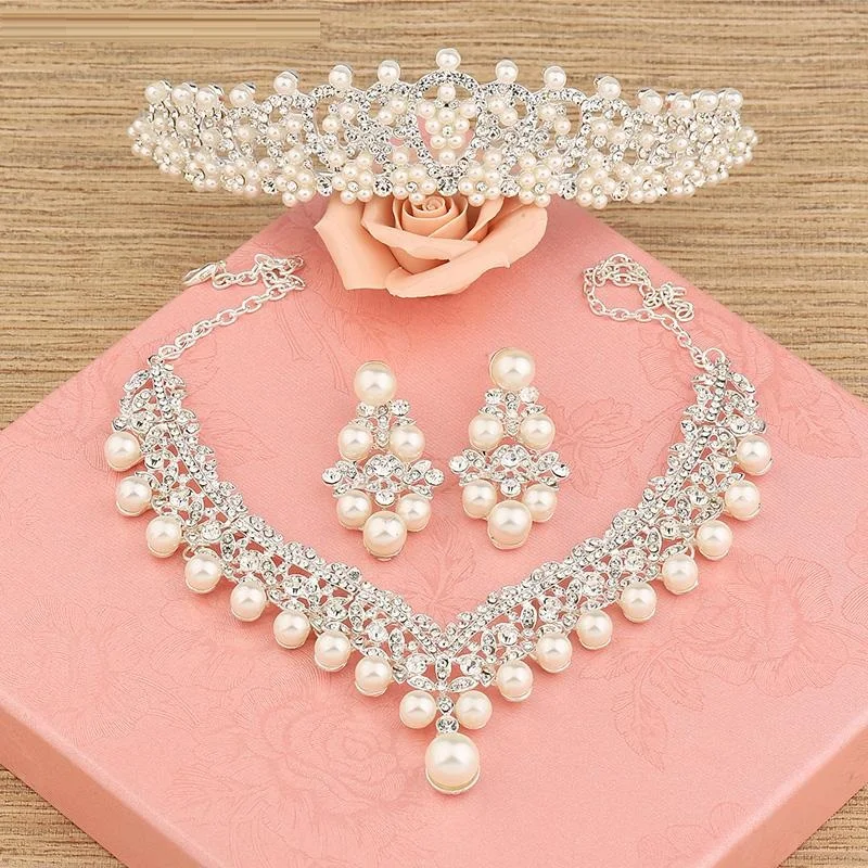 

2019 Luxury The Bride Hair Accessory Three Pieces Set Wedding Accessories Hair Accessory Necklace Earrings Marriage Tiara Crowns