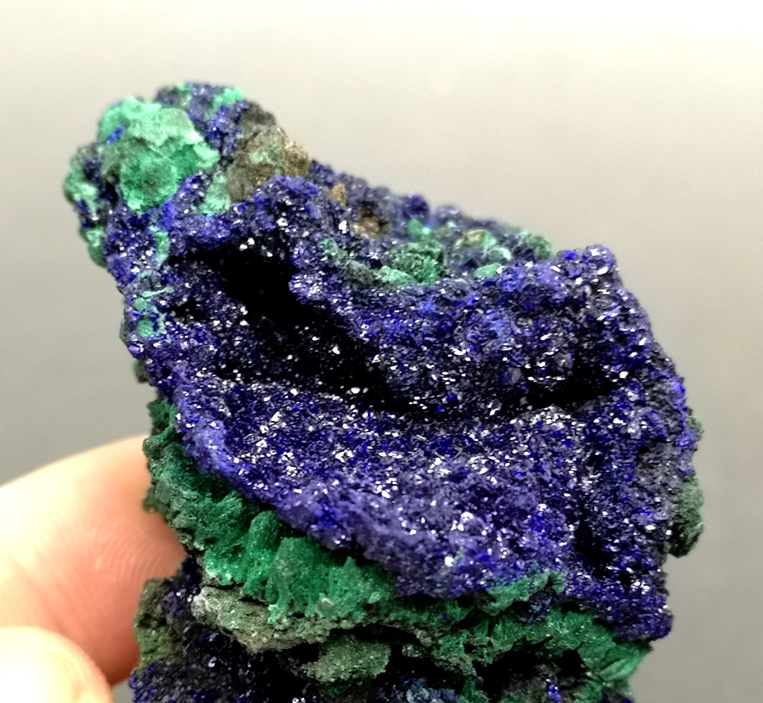 

67g Natural shiny azurite and malachite symbiotic mineral crystal specimens Stones and crystals from China