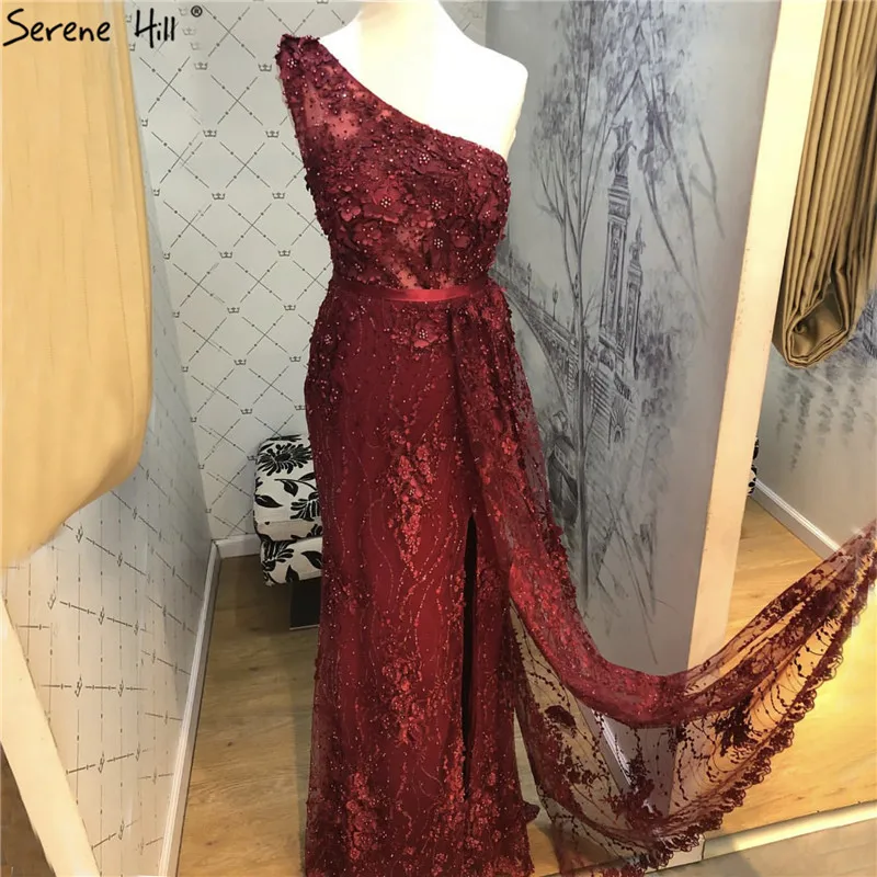 

Wine Red Handmade Flowers Pearls Evening Dresses One-Shoulder Sexy Luxury Evening Gowns 2019 Serene Hill LA60901