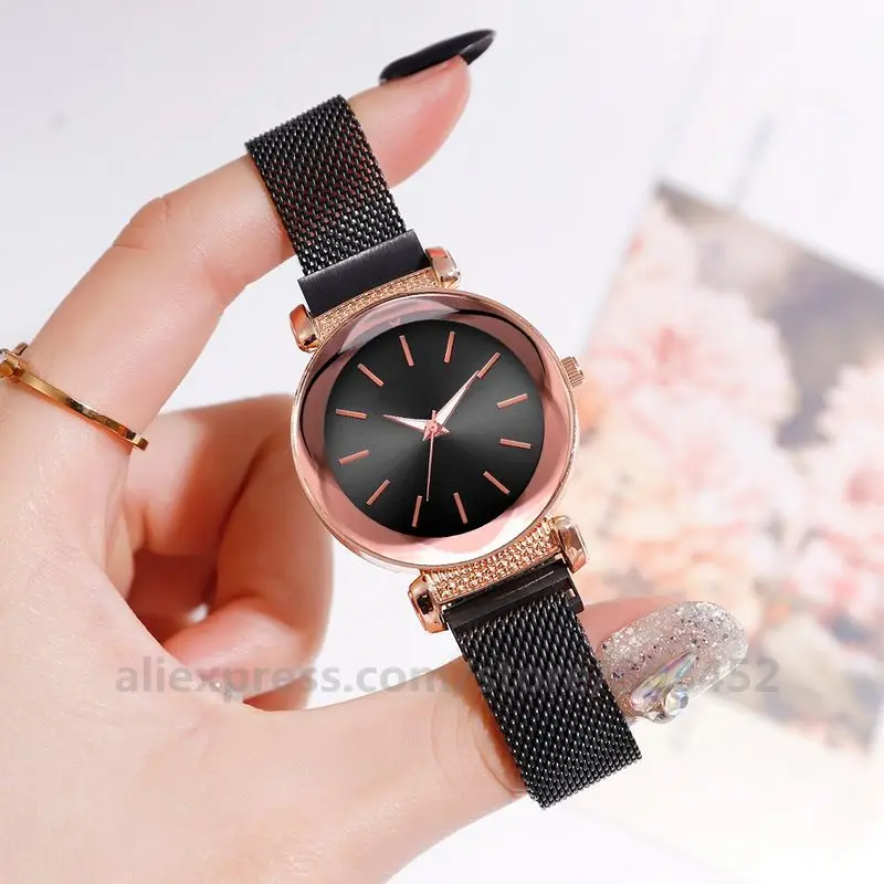 

100pcs/lot colorful magnetic belt lady crystal dial watch no logo quartz wrist watch hot selling lazy lady starry sky watch