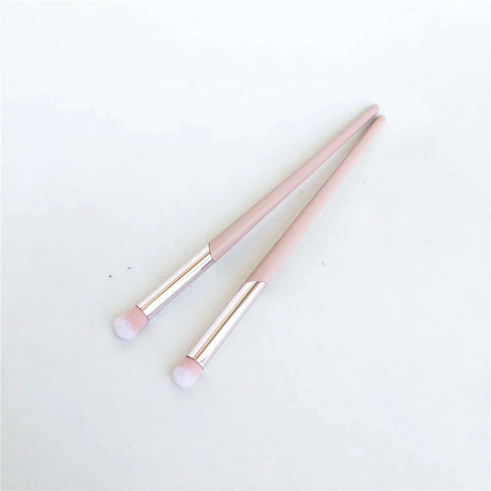 FB180 FB237 FB238 Tapered Blush Blender Brush _ 6