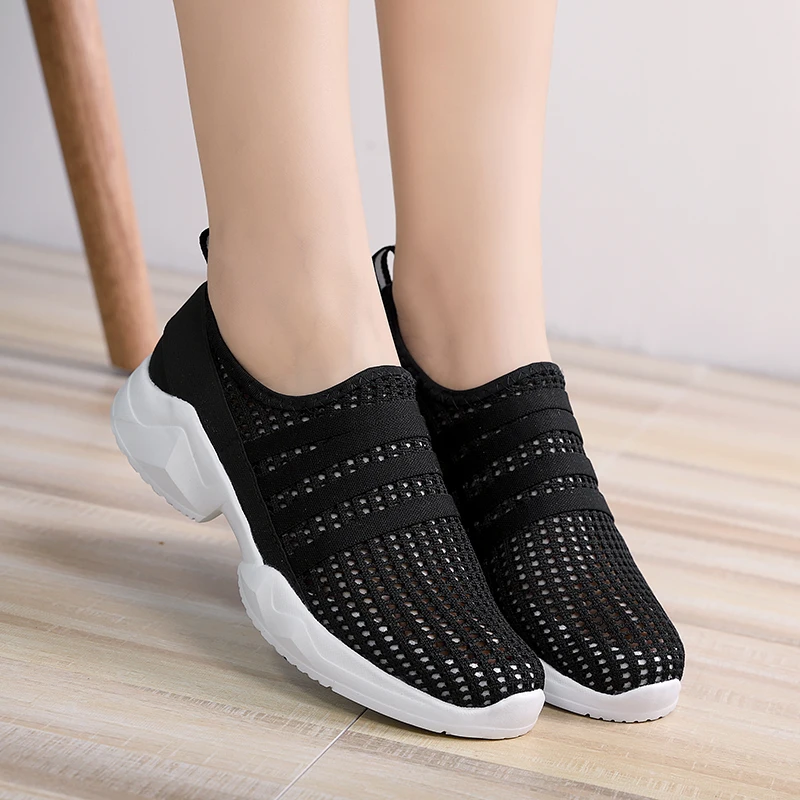 Women's Flats Casual Shoes Summer Breathable Mesh Sneakers Walking Shoes Fashion Female Leisure Loafers Slip On Women Tenis