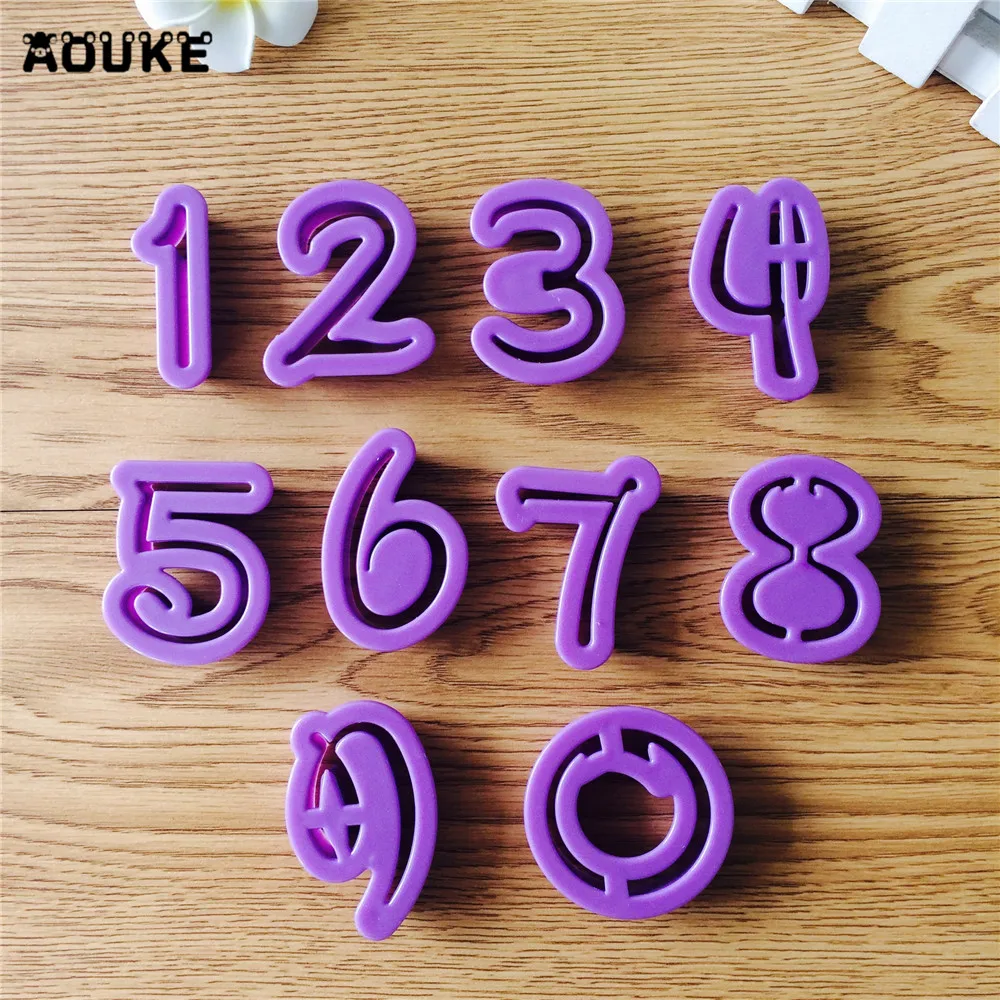3142075781_687444823