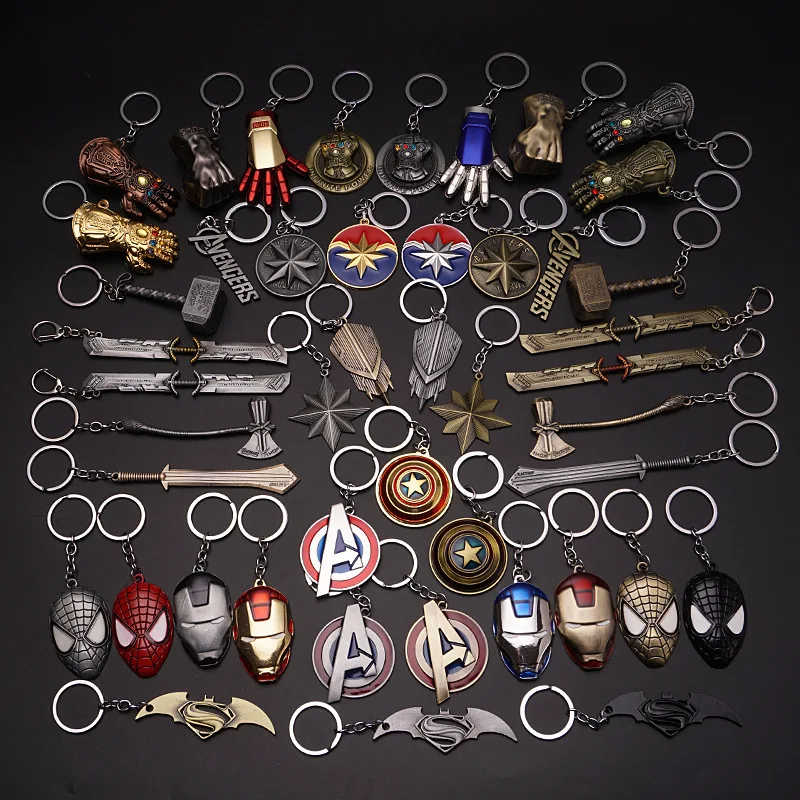 

Avengers Metal Marvel Spider Man Captain America Shield Keychain Iron Man Mask Keychain Toys Hulk Batman Keyring Key Gift Toys E