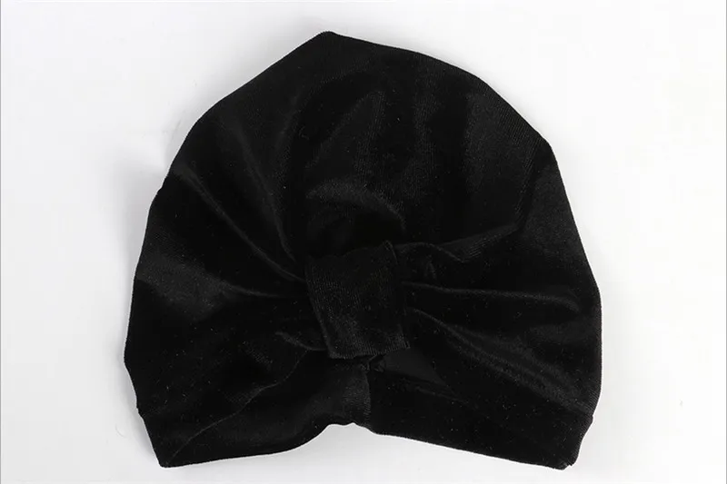 Для детей ясельного возраста шляпы для девочек Шапка-бини с бантом Кепки однотонный вельветовый тюрбан головной убор в индийском стиле волос аксессуары для девочек - Цвет: Черный