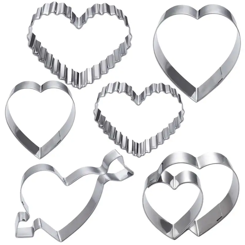 

OUNONA 6pcs Non-stick Heat Resistant Stainless Steel Cookie Cutter Molds Set Love Heart Shape DIY Chocolate Moulds