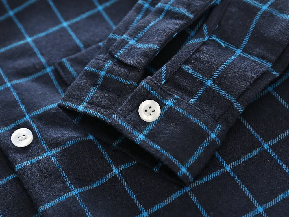 5793047293_2068599042