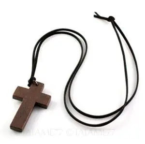 

1pc Wood Cross Pendant Necklace Women Punk Statement Fashion Jewelry Kolye Fantaisie Woman Necklace