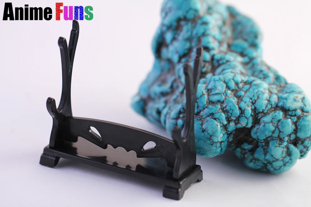 

100pcs Game Anime Sword Knife Weapon Model Hangings Keychain Rack Pendant PVC Display Stand 6*6.8cm Charm Jewelry drop-shipping