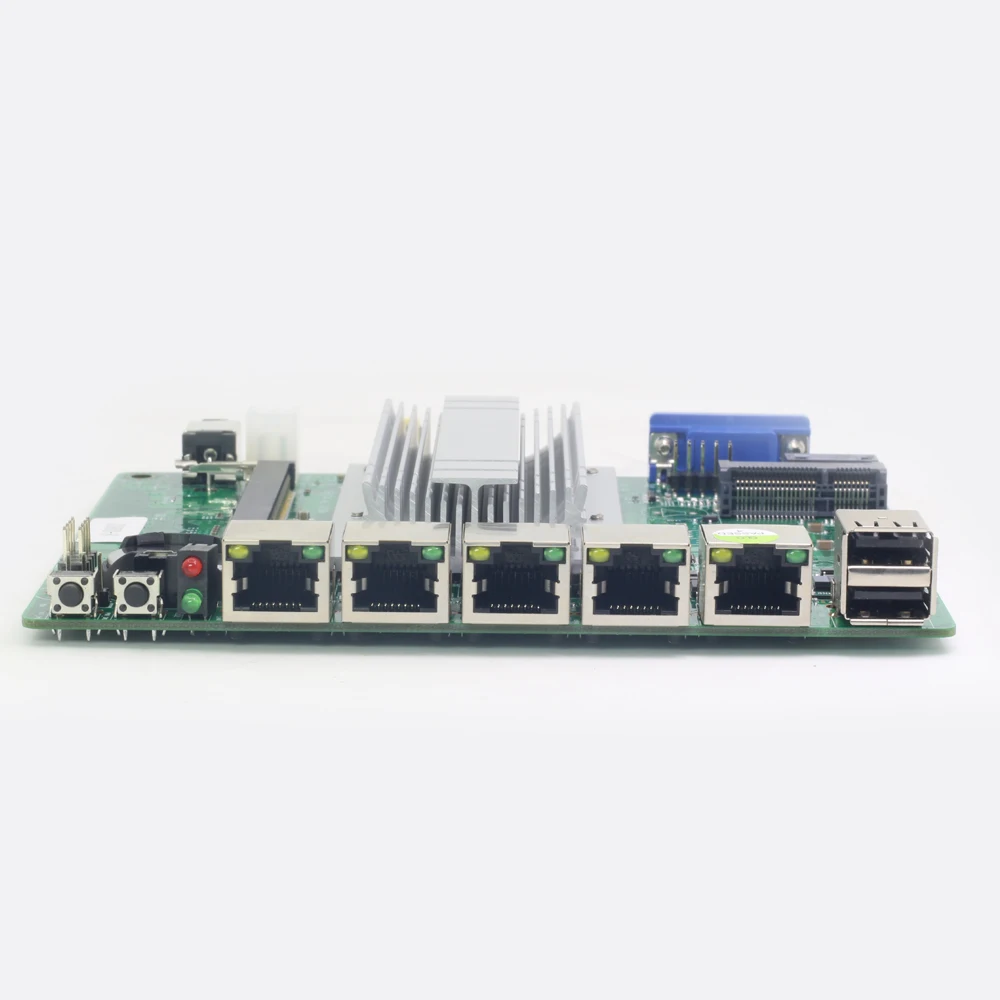 Pfsense لوحة تحكم رئيسية itx مصغر بدون مروحة مع إنتل سيليرون J1900 المعالج 4 جيجابت LAN منافذ إنتل NIC تطبيق ل جهاز التوجيه جدار الحماية