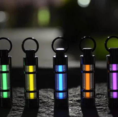 

Titanium tritium keychain key ring luminous tritium gas lamp lifesaving emergency lights Automatic light 25 years