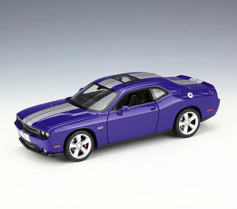 Welly 1:24 2012 Dodge Challenger SRT литая под давлением модель спортивный гоночный автомобиль в коробке