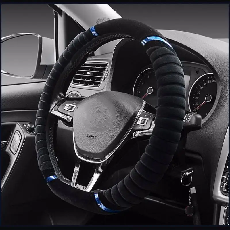 

New Plush Steering Wheel Cover Silver Fox Velvet Flocking Car Handle Cover Three-dimensional Shape Non-slip Wear Resistant
