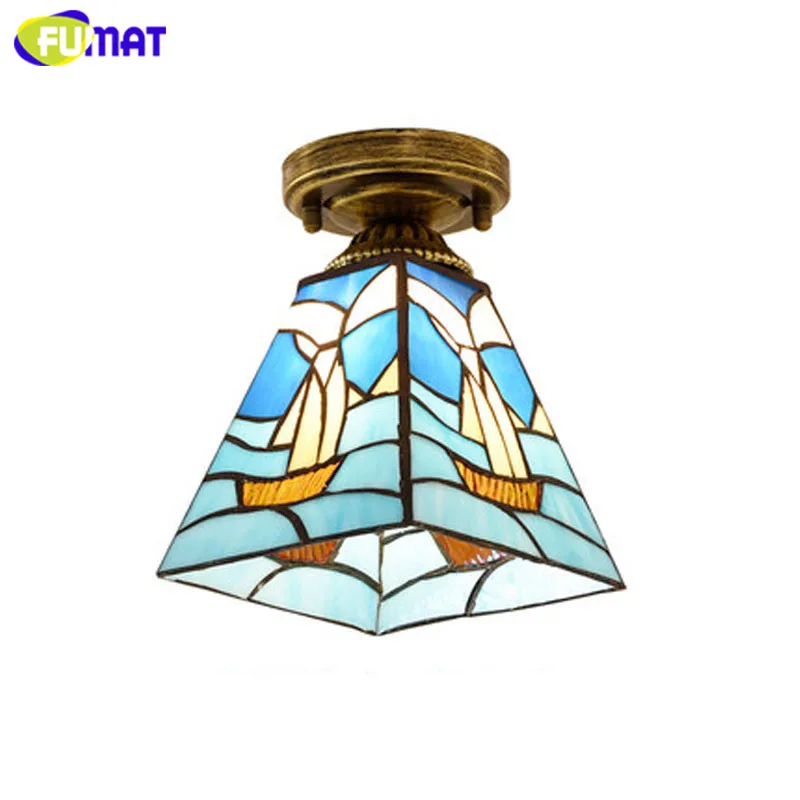 1sailing boat
