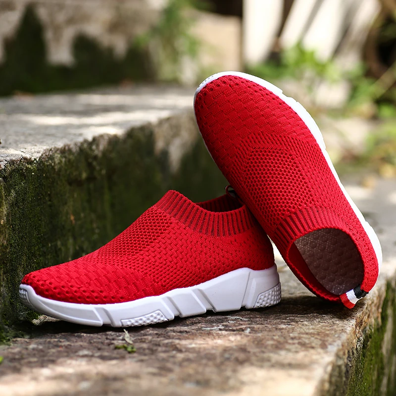 LUONTNOR носки пружина кроссовки женские дышащие сетчатые кроссовки женские слипоны красные носки спортивная обувь на плоской подошве дешевая 42