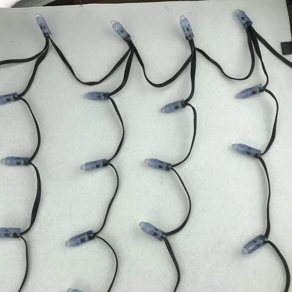 

60 pixel stake nodes (from Peace family),DC12V 12mm WS2811,6 pixel node per cluster,10 clusters,3 foot spacing,all black wire