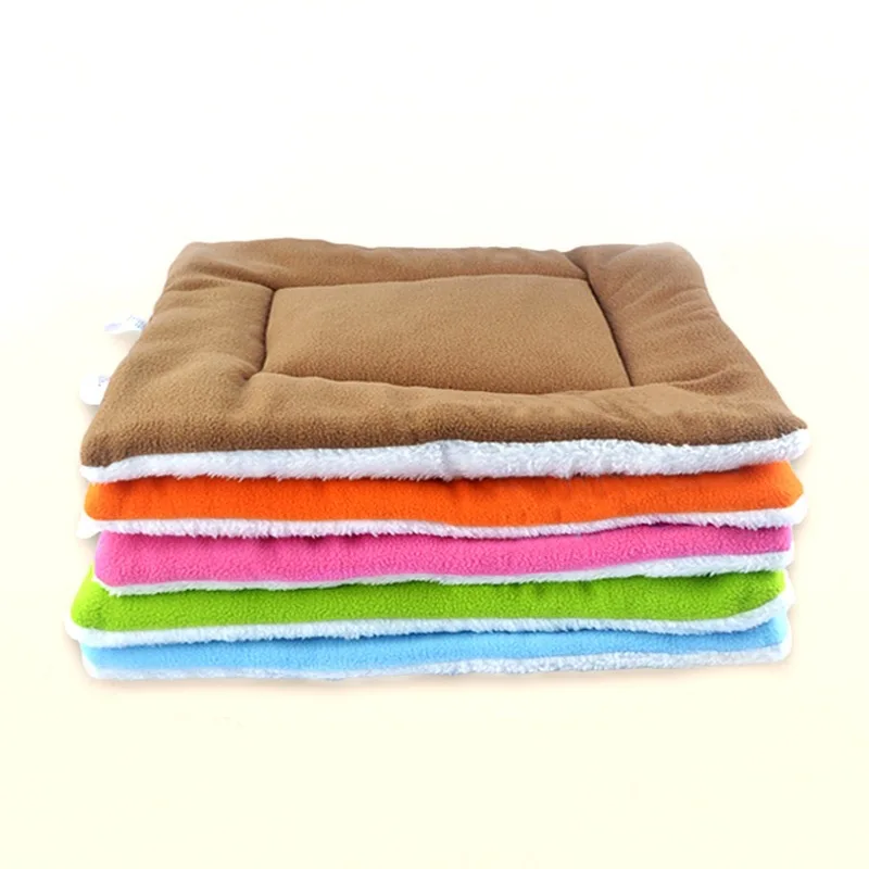 High Quality All Seasons Colorful Dog Mats Soft Pet Mats Cushion Pet