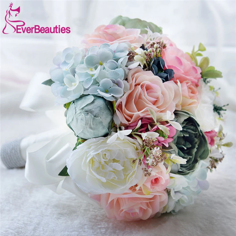 bridesmaid bouquets roses