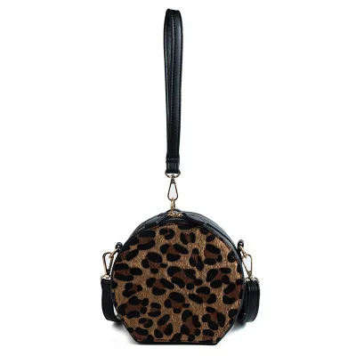 

HOT High Quality Leopard print Leather Women Handbag Portable Round Messenger Bags Female Scrub Crossbody Bag Circle Bag Bolsas