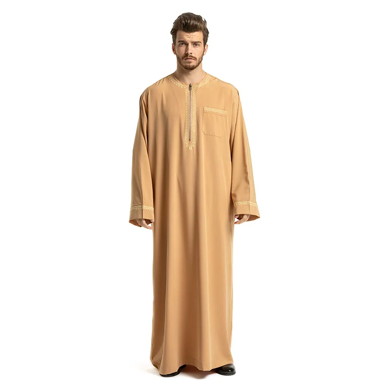 

New 2019 Muslim ethnic robe with loose embroidered collar