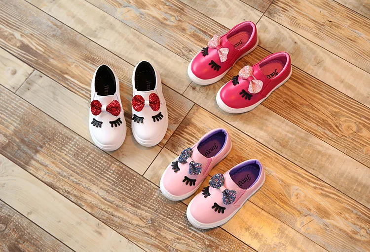 3749587524_1954750691