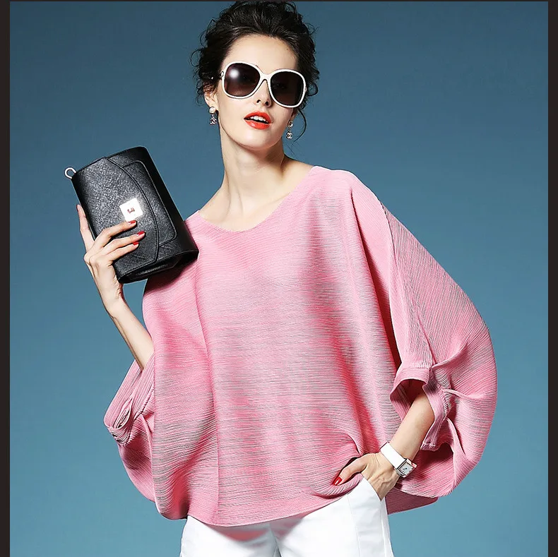 

T Shirt Plus Size 2018 Summer Women's Fashion New Miyake Pleated Batwing Sleeves Solid Color Loose Large Size T-shirts Female