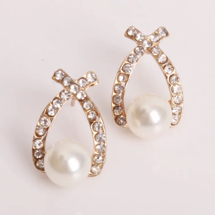 

Korean version of the cross pearl zircon stud earrings exquisite fashion earrings special mixed batch imitation pearl earrings