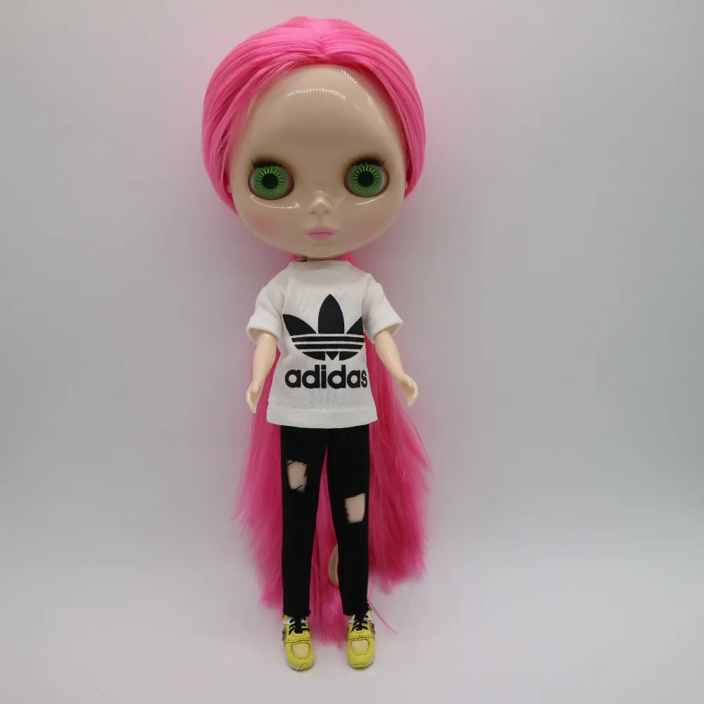 Костюм для куклы Blyth. Футболка и джинсы