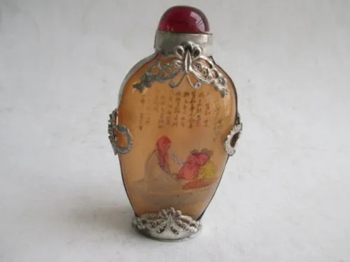 

TNUKK Exquisite ancient Chinese painting glass snuff bottle - ancient characters learning