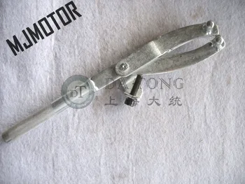 

Multiuse Scooter Variator Clutch remove holder Tool for Yamaha Honda Chinese Scooter Motorcycle Flywheel Puller Repair Tools