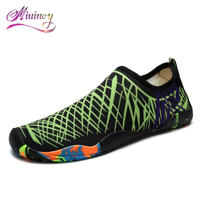 Water Shoes Men Women Barefoot Aqua Socks Quick-Dry Swim Shoes for Beach Pool Diving Swim Shoes with Drainage Hole Water Shoes Men Women Barefoot Aqua Socks Quick-Dry Swim Shoes for Beach Pool Diving Swim Shoes with Drainage Hole