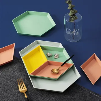 

4 Pieces / Set Nordic Geometric Polygon Desktop Storage Tray Plastic Combination Tea Tray Fruit Plate Decorative Board House