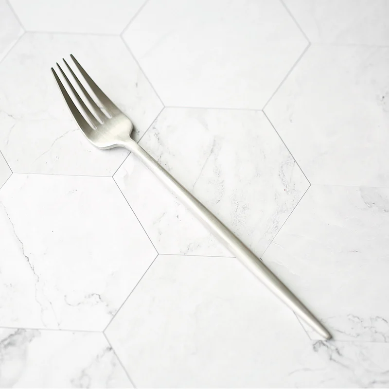 Высокое качество, португальский Западный Серебряный столовый нож из нержавеющей стали, вилка, десертная ложка для художественной фотографии